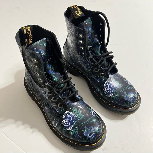 Dr. Martens 1460 PASCAL WOMEN'S MYSTIC FLORAL LACE UP BOOTS - Picture 8 of 16